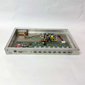 Abaco Systems ACC-5595-208 2 Gb/s 光纤网络交换机 - 8端口SFP，可级联至256节点！